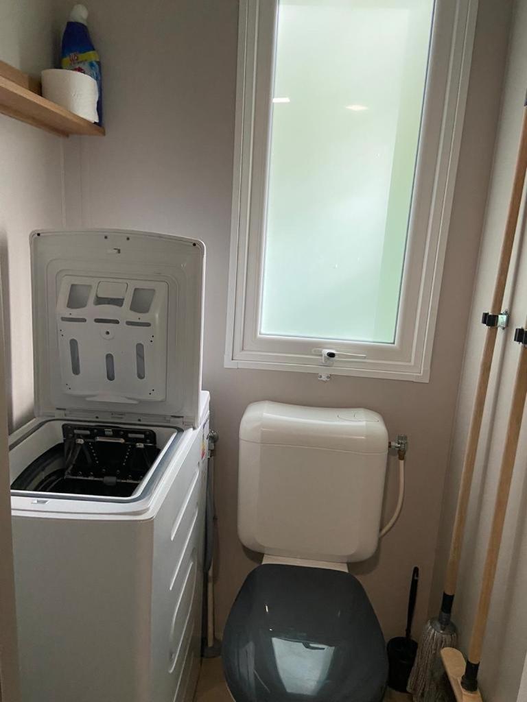 Mobil Home Aventura 6-8 Personnes Tout Confort Saint-Brévin-les-Pins Exteriér fotografie